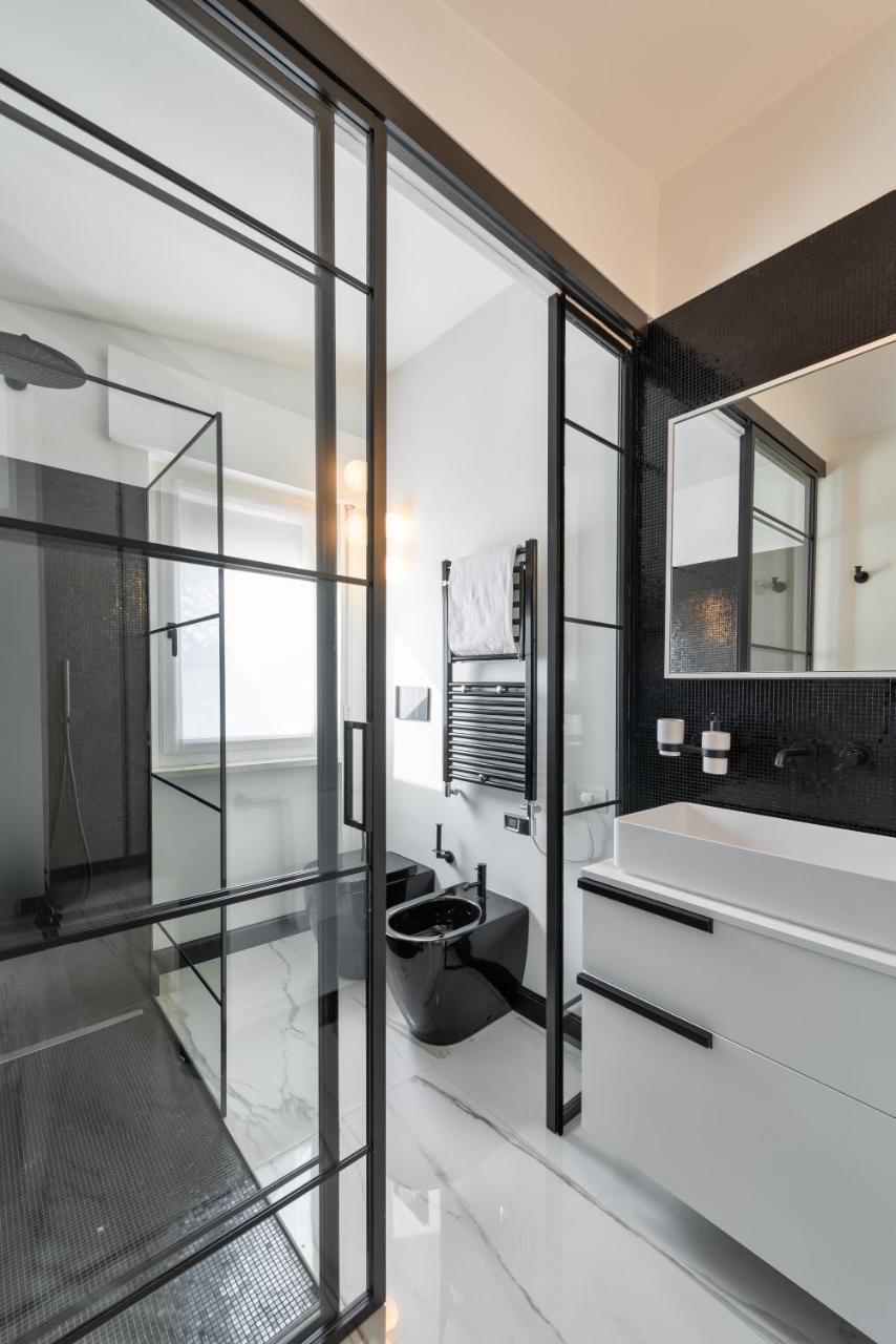 A World Aparts - 12 Viviani Apartment Verona